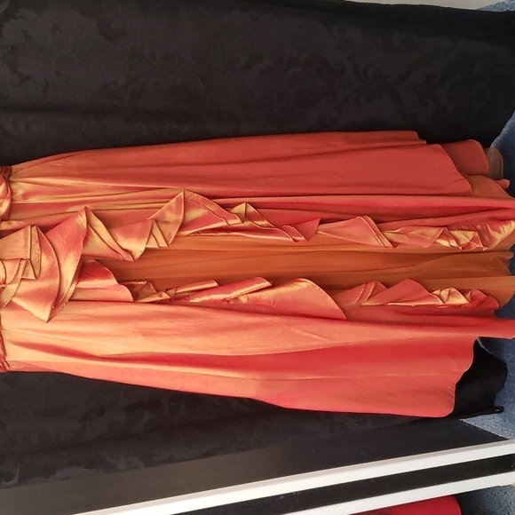 Tony Bowls Taffeta Fit & Flare Dress with Ruffle 111726 - Picture 6 of 7